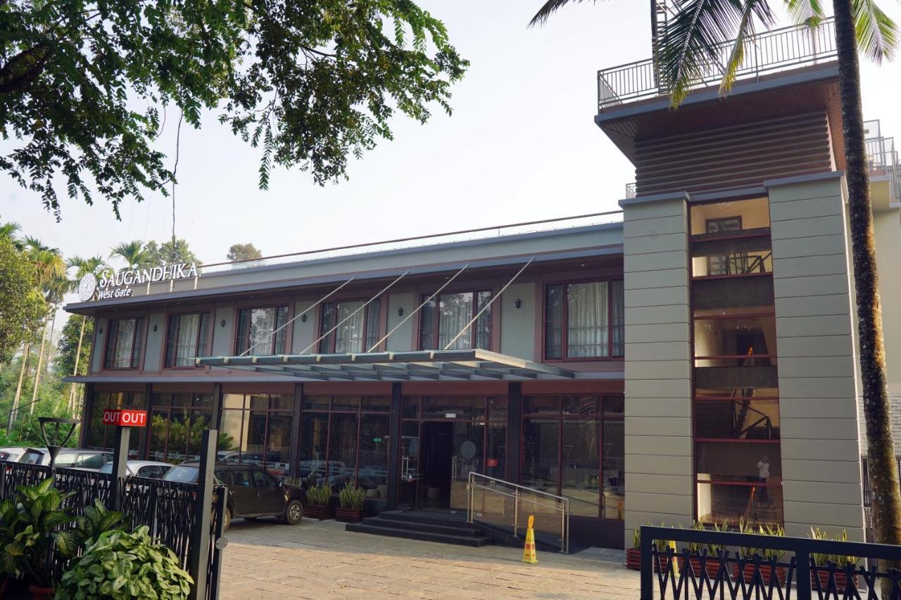 Hotel Saugandhika West Gate Wayanad Exterior foto