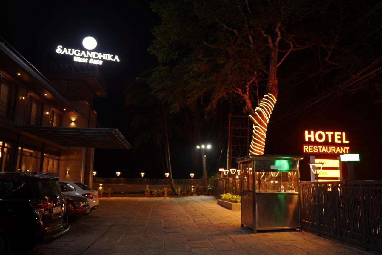 Hotel Saugandhika West Gate Wayanad Exterior foto